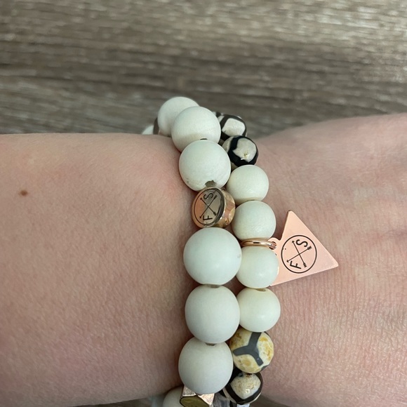 Gemstone bracelet set - Picture 3 of 3